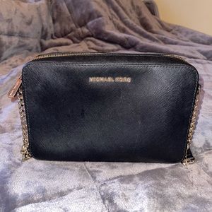 Michael Kors Black Purse 👜